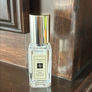 Jo Malone English Pear & Freesia